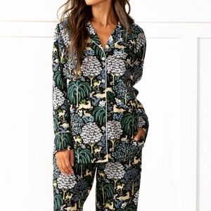 Printfresh Dashing Deer Pajama Set - Green and Black